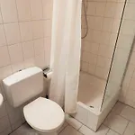 Ferienzimmer In 아파트 *