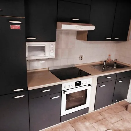 Ferienzimmer In Apartman