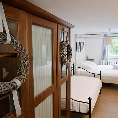 Ferienzimmer In Appartement *