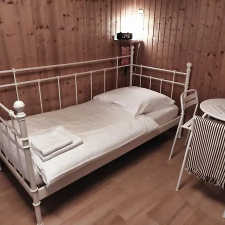 Ferienzimmer In 格拉尔-米里茨