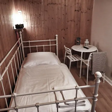 Ferienzimmer In 公寓 格拉尔-米里茨